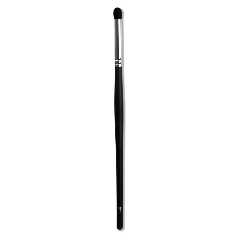 M321 – Bullet Crease Brush